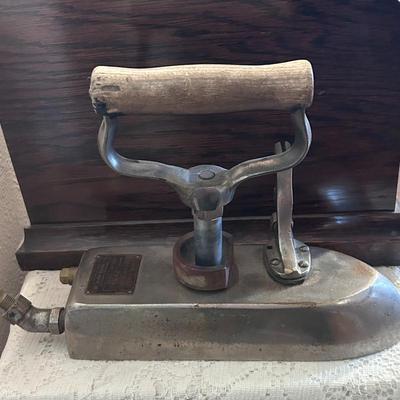 Sale Photo Thumbnail #32: A antique iron