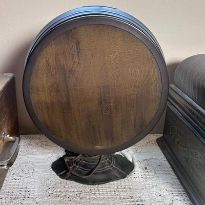 Sale Photo Thumbnail #15: A round cathedral style radio speaker