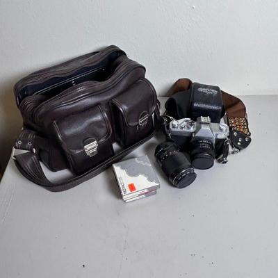 Sale Photo Thumbnail #65: B mamiya sekar 500 35mm camera