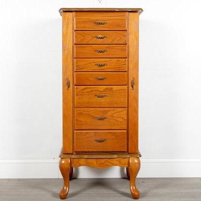 Sale Photo Thumbnail #40