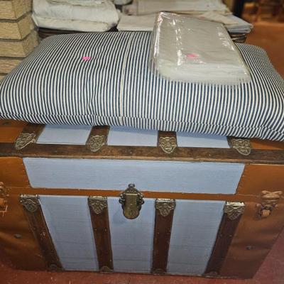 Sale Photo Thumbnail #192