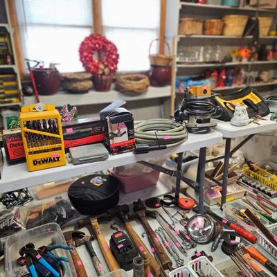 Sale Photo Thumbnail #175