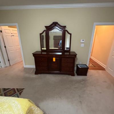 Sale Photo Thumbnail #25