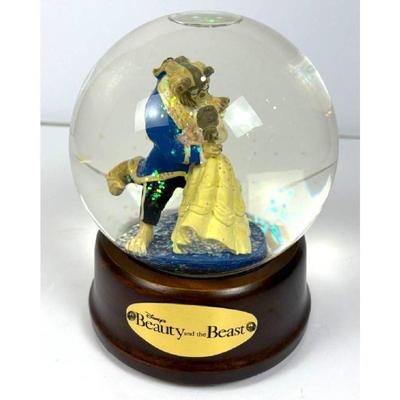 M beauty and the beast snow globe