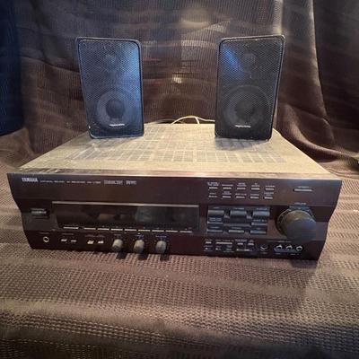 E yamaha receiver with realistic speakers