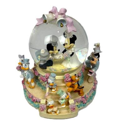 M mickey minnie wedding snow globe