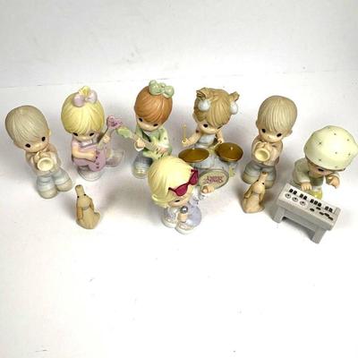 F enesco 10 piece musical porcelain figurines set