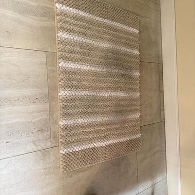 Sale Photo Thumbnail #96