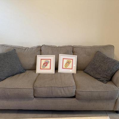 Sale Photo Thumbnail #100