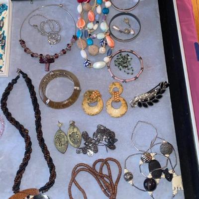 Sale Photo Thumbnail #155