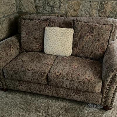 Sale Photo Thumbnail #337