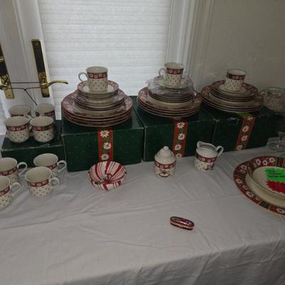 Sale Photo Thumbnail #32