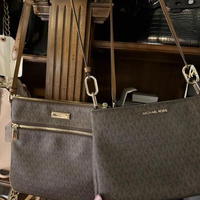 Sale Photo Thumbnail #190