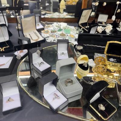 Sale Photo Thumbnail #216