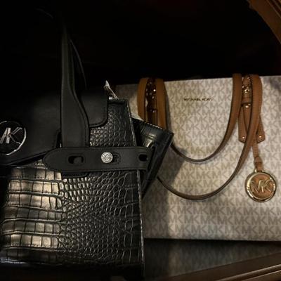 Sale Photo Thumbnail #189