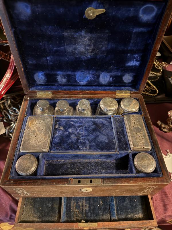 Sale Photo Thumbnail #230