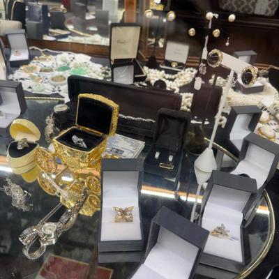 Sale Photo Thumbnail #146