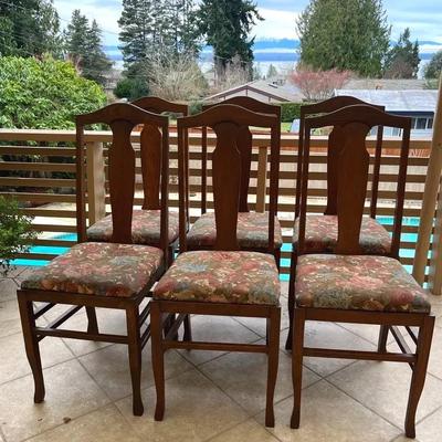 6 Antique Chairs * Dining * Game Table * Extra 