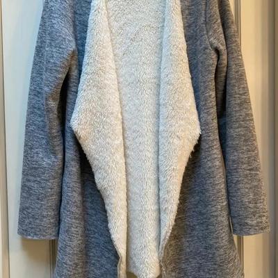 Women’s XS UGG Cardigan Jacket