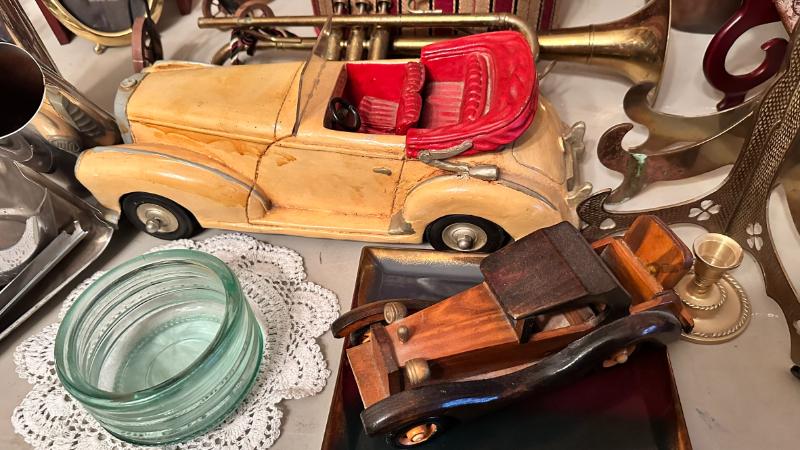 Sale Photo Thumbnail #38