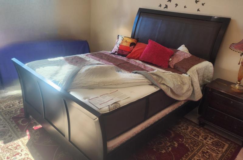 Sale Photo Thumbnail #150