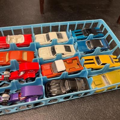 Sale Photo Thumbnail #114: DIECAST CARS