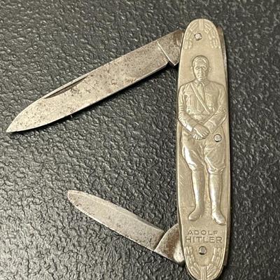 Sale Photo Thumbnail #162: NAZI/HITLER POCKETKNIFE