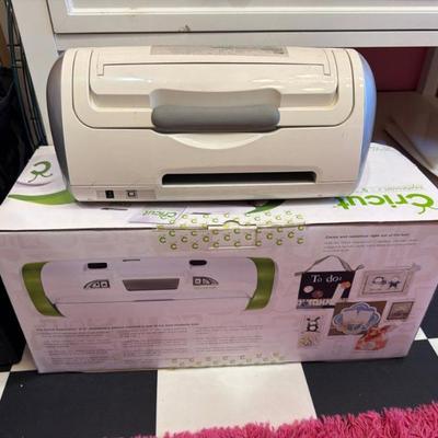 Sale Photo Thumbnail #182