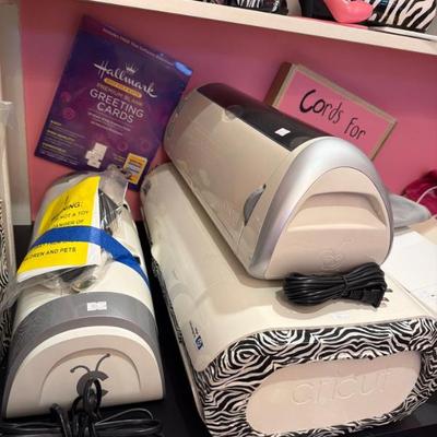 Sale Photo Thumbnail #176