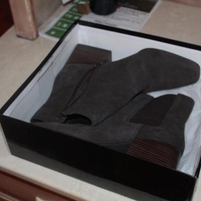 Sale Photo Thumbnail #91