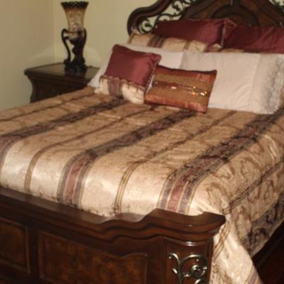 Sale Photo Thumbnail #30