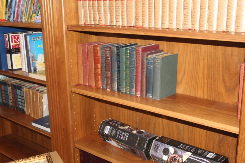 Sale Photo Thumbnail #188