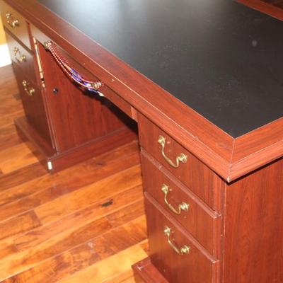 Sale Photo Thumbnail #70