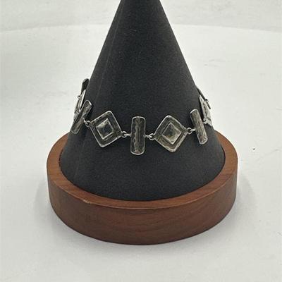 Sale Photo Thumbnail #134