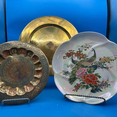 BP636 Vintage Peacock Plates