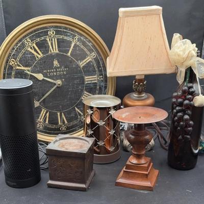 BP442 Amazon Echo Speaker And Home Decor 