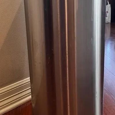 BP633 Simplyhuman Step Open Trash Can 