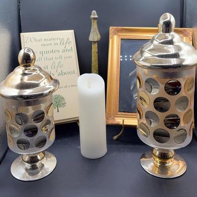 BP448 Polka Dot Glass Jars 