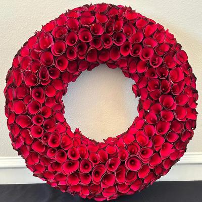 BP575 Stunning Wood Curl Valentines Day Wreath