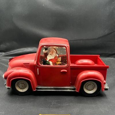 BP415 Snow Globe Truck With Santa 