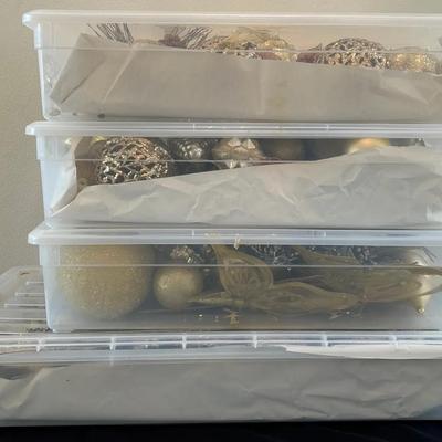 BP577 Four Plastic Tubs Of Gold Christmas Decor 