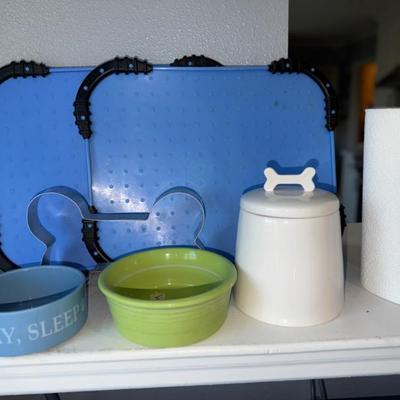 Sale Photo Thumbnail #124: DOOGGIE STUFF