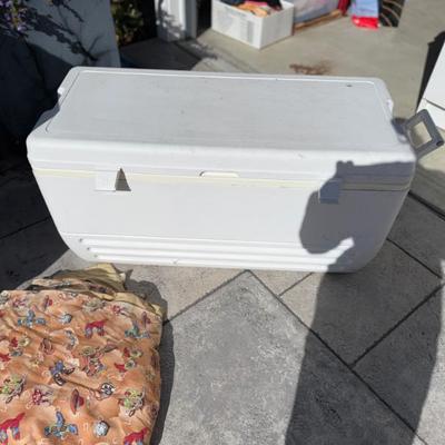 Sale Photo Thumbnail #154: EX-LARGE IGLOO