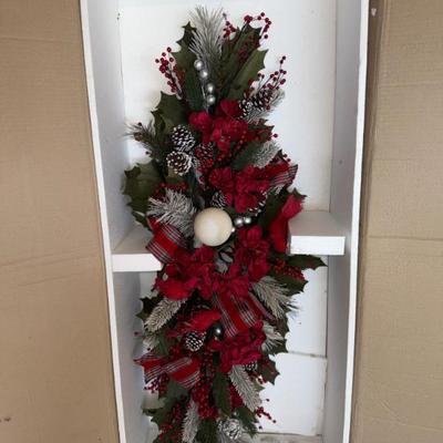 Sale Photo Thumbnail #145: DOOR HANGING-NEW