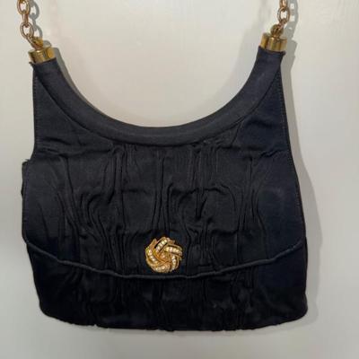 Sale Photo Thumbnail #112: VINTAGE