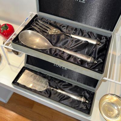 SILVERPLATE BY TOWLE