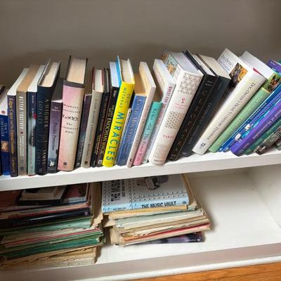 Sale Photo Thumbnail #164: BOOKS