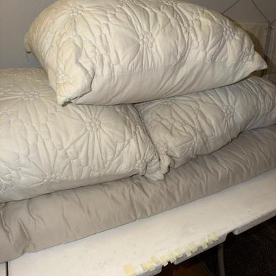 COMFORTER SET