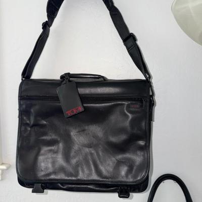 Sale Photo Thumbnail #113: TUMI