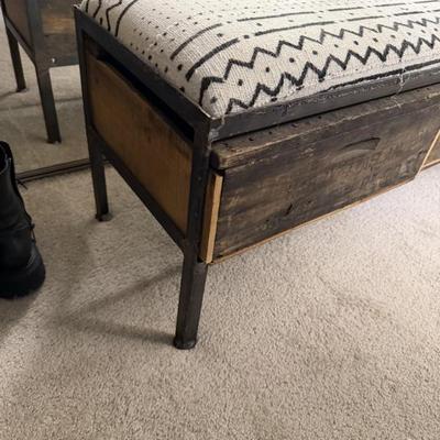 Sale Photo Thumbnail #157: BENCH